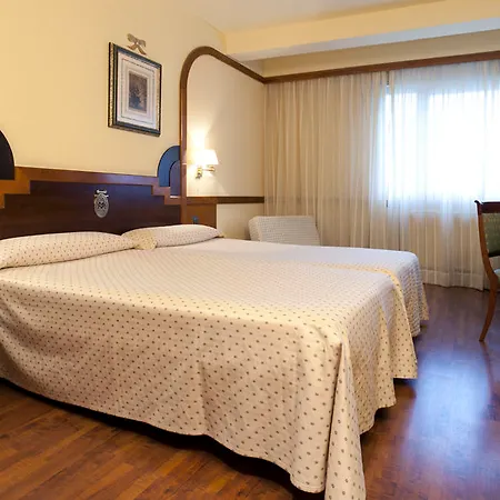 Hotel Maria Luisa 3*