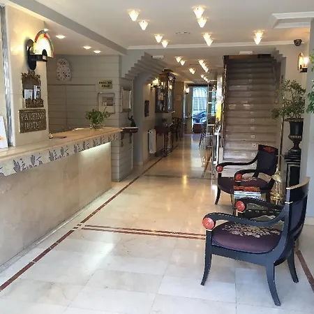 Maria Luisa Hotel
