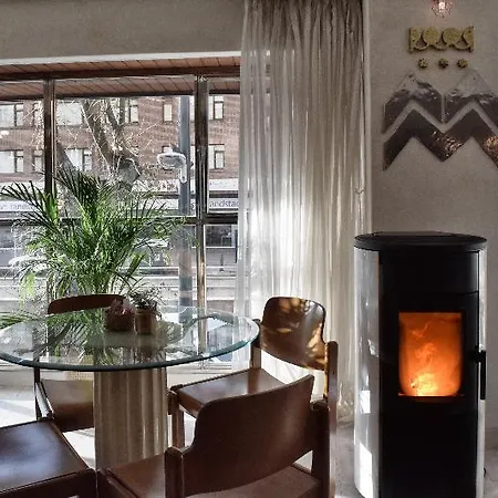 Maria Luisa Hotel